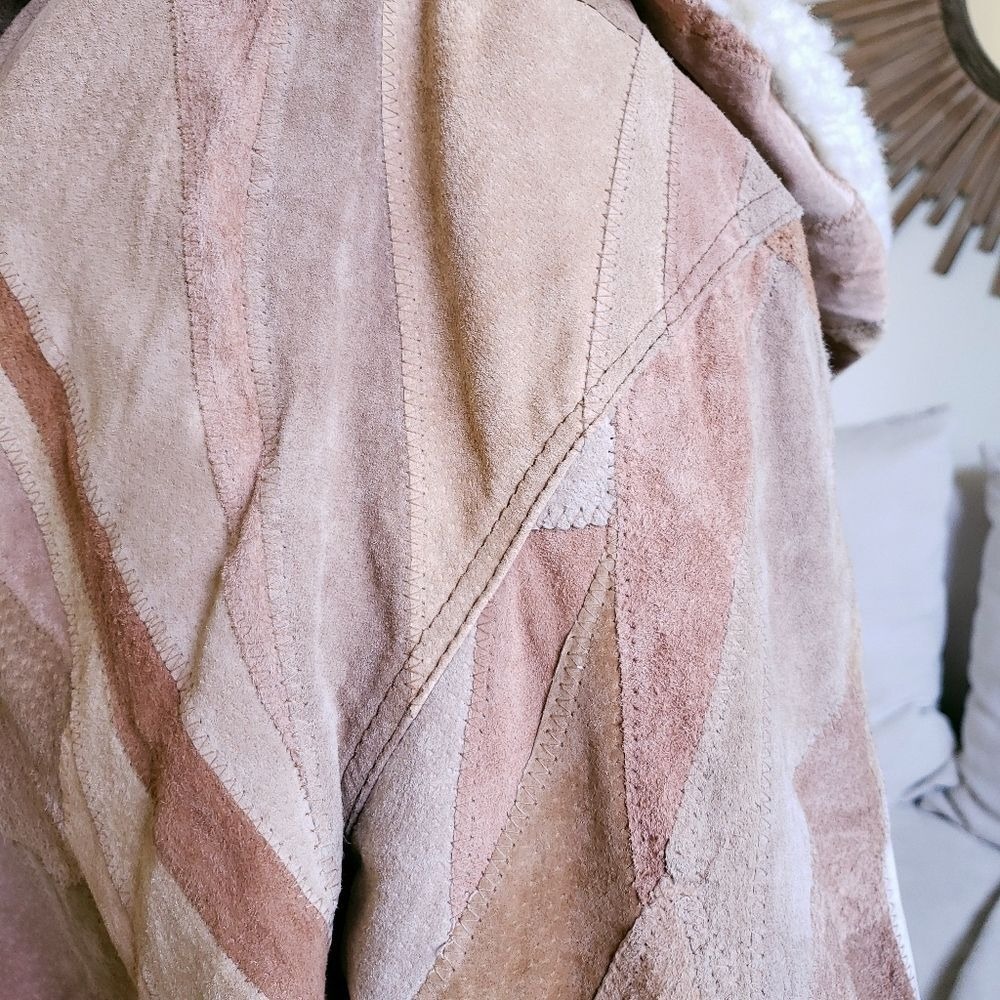 Leather Patchwork‎ Shearling Lined Oversized Button Front Hooded Coat - Picture 9 of 14